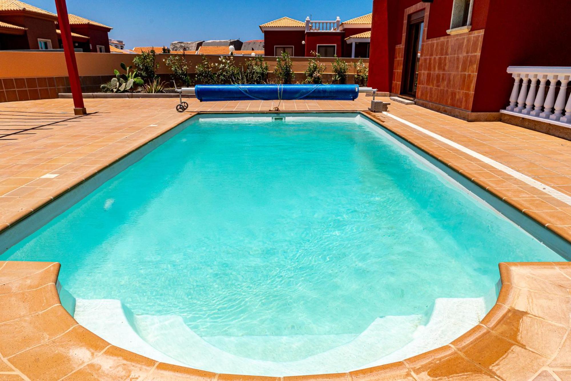 Villa Oceana - Cliffside Retreat Costa De Antigua Bagian luar foto